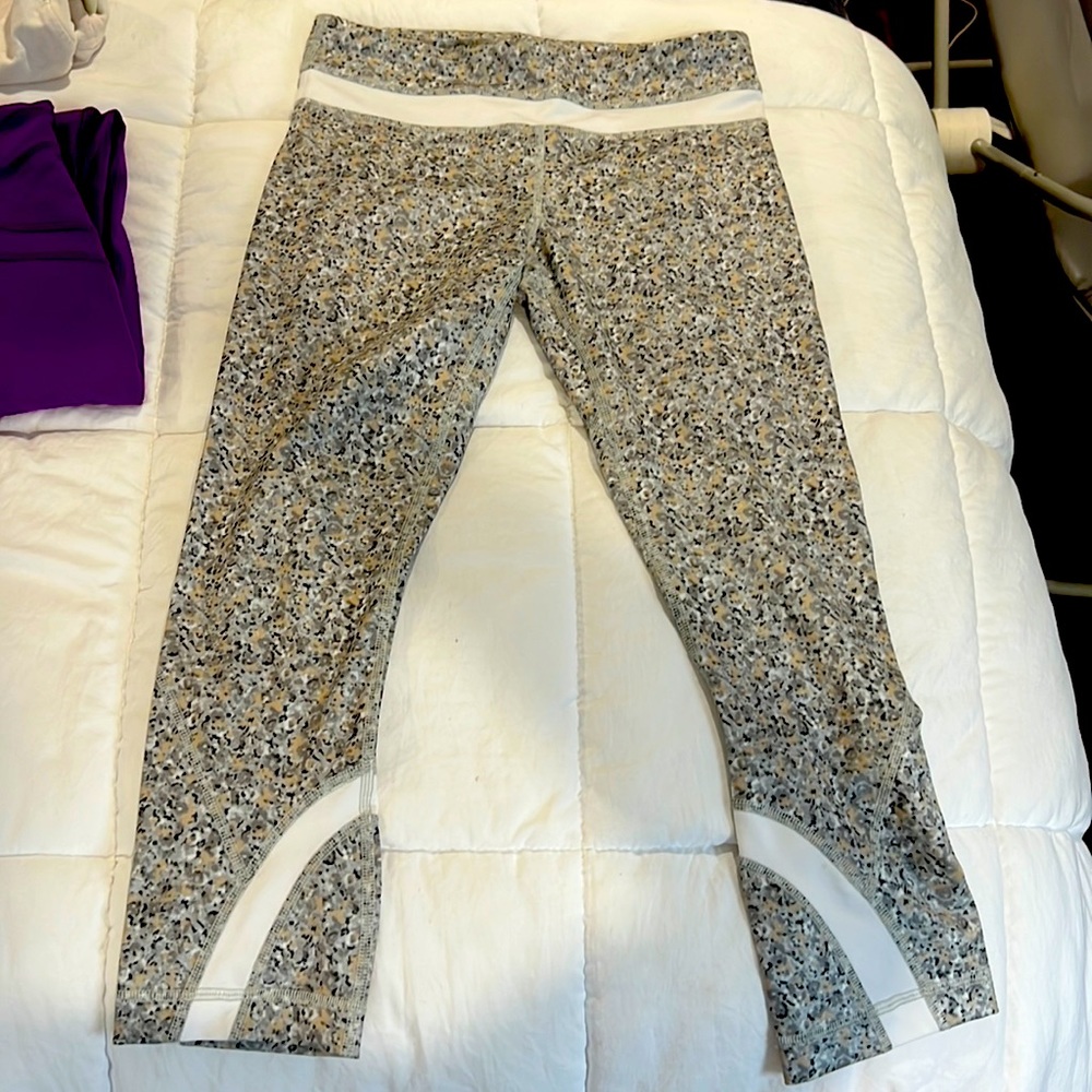 Lululemon patterned leggings